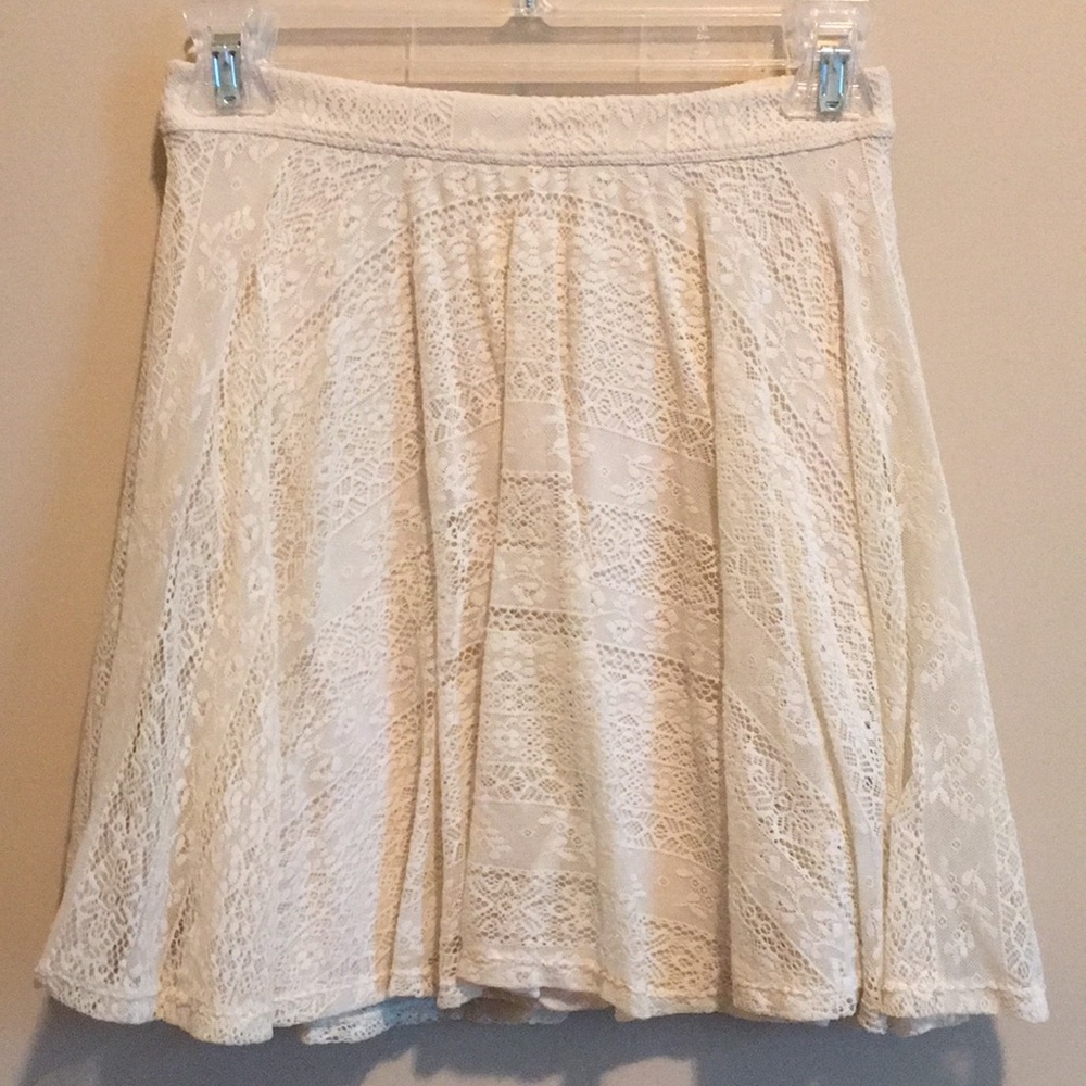 Lace mini skirt ❤️